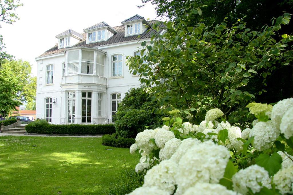 Hotel Hochzeitshaus Aurich Exteriér fotografie